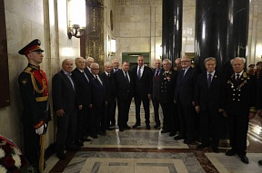  Foreign Minister Sergey Lavrov’s remarks while laying a floral tribute at the memorial plaque commemorating Foreign Ministry employees who died during the Great Patriotic War, Moscow, May 8, 2019